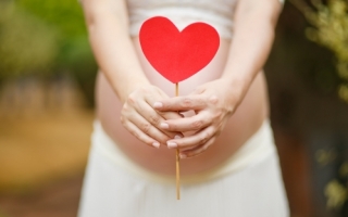 Первые признаки и диагностика беременности